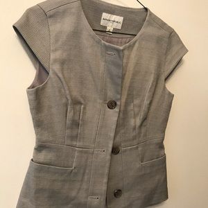 Short sleeve blazer